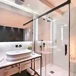 Abrigo Muralha By Sé Appartamento