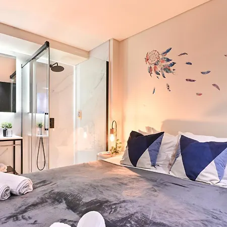 Abrigo Muralha By Se *